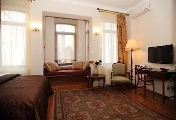 Dila Suits 1 Aparthotel