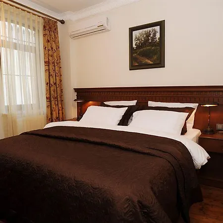 Dila Suits 1 Istanbul