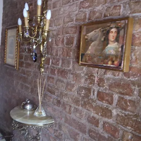 Aparthotel Dila Suits 1