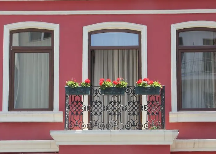 Dila Suits 1 Istanbul