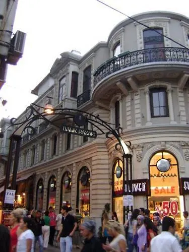 Dila Suits 1 아파트호텔 이스탄불