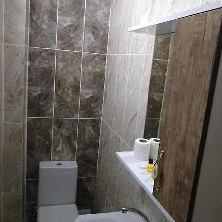 Lejlighedshotel Dila Suits 1